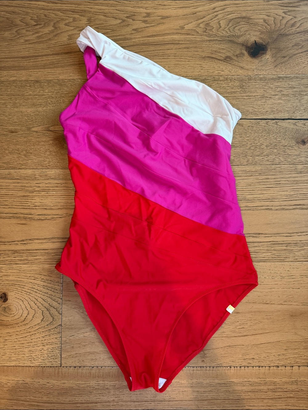 Women’s One-Shoulder Colorblock One-Piece Swimsuit in White, Pink & Red